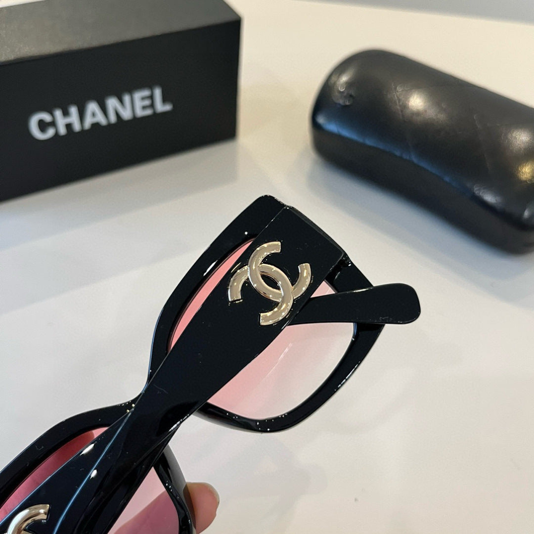 Chanel Fashion Red Lens Sunglasses for Men & Women - 465095 - detail image 7