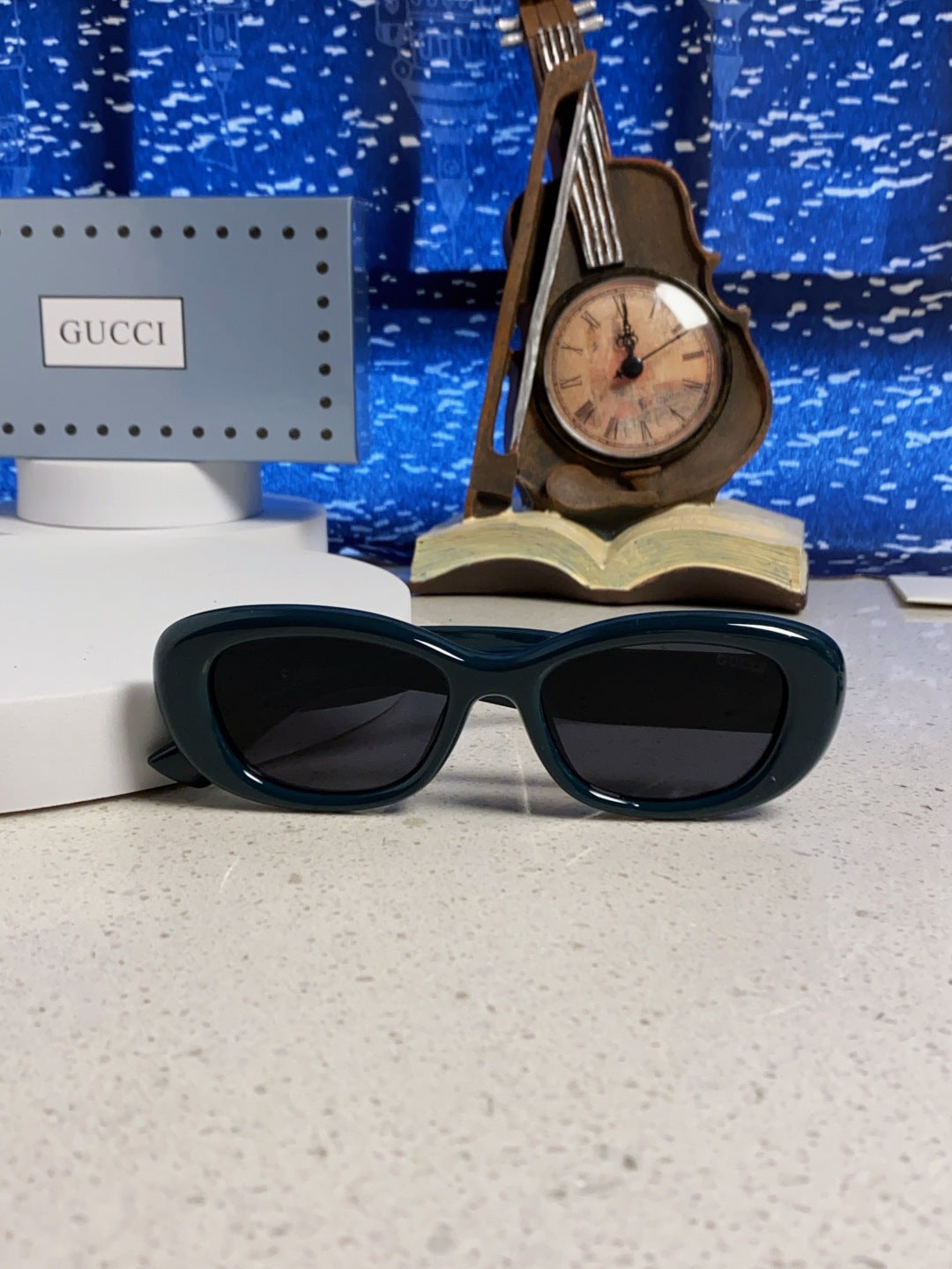 Gucci Oval Black Lens Sunglasses for Men & Women - 357947 - detail image 9