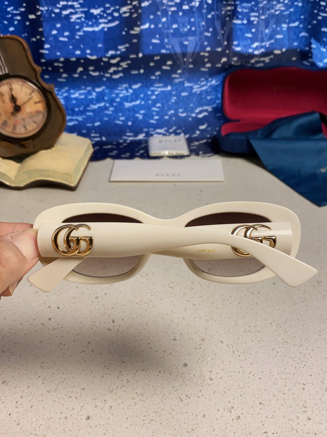 Gucci Oval Brown Lens Sunglasses for Men & Women - detail image 5