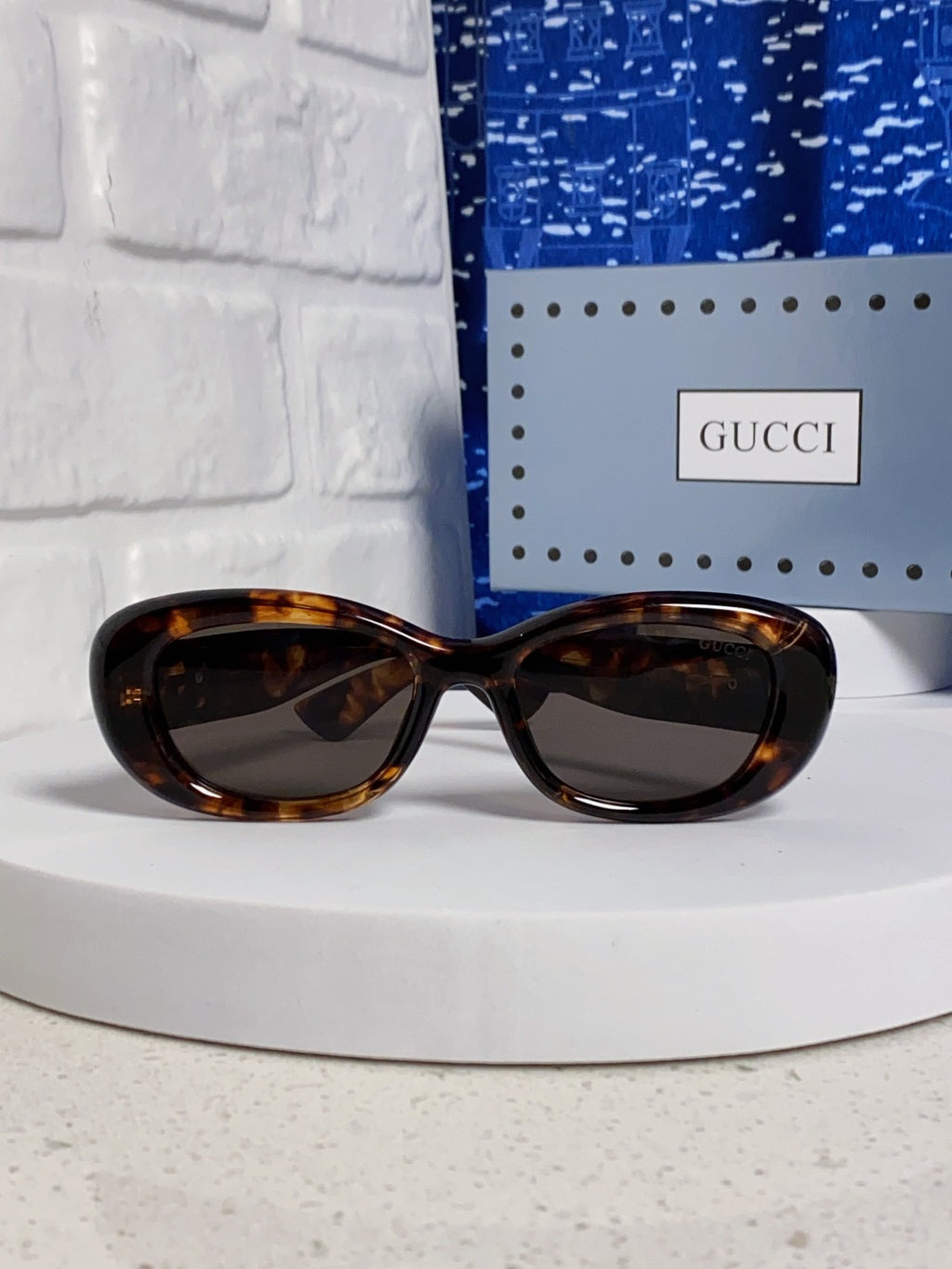 Gucci Oval Black Lens Sunglasses for Men & Women - 357949