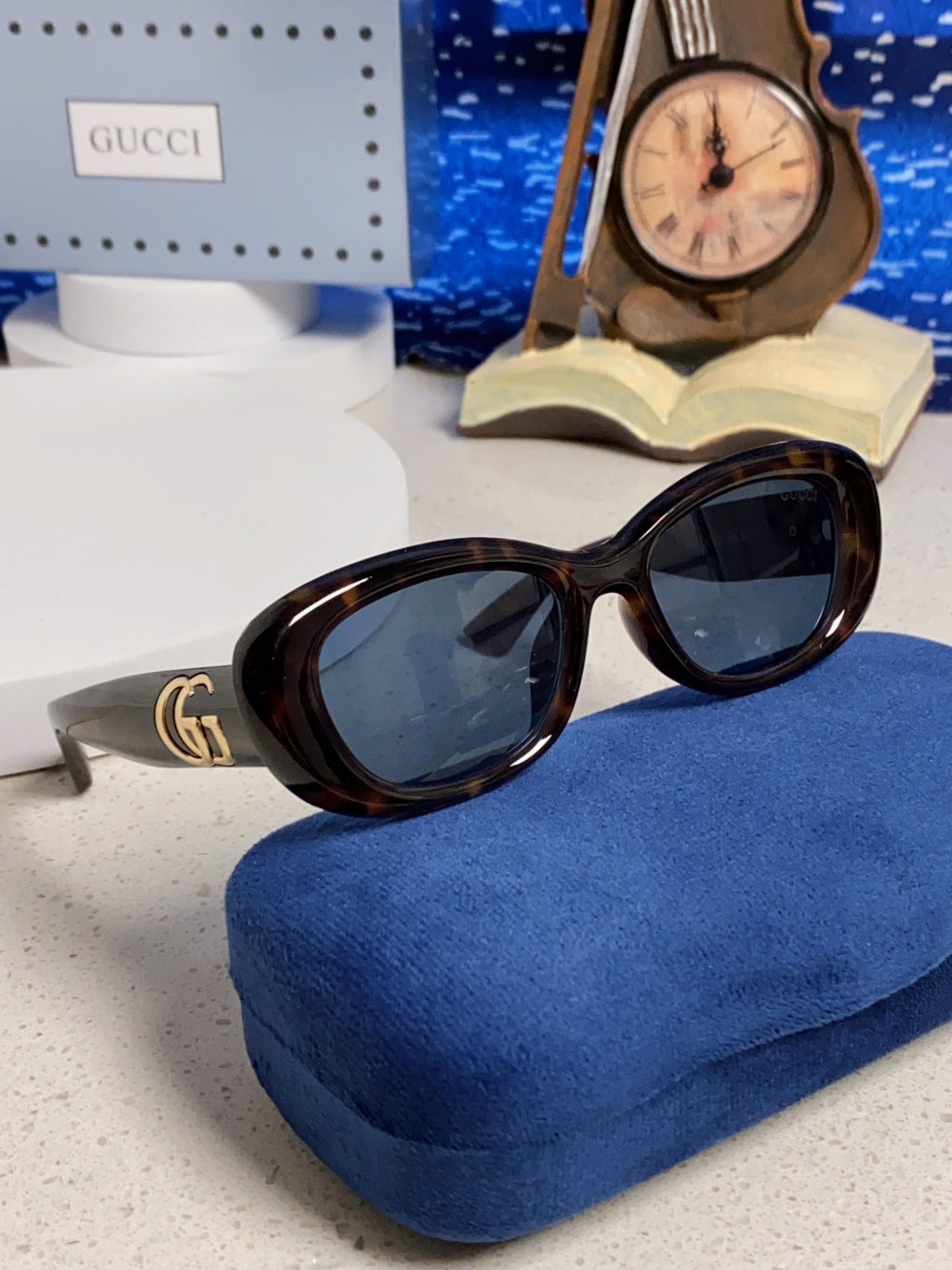 Gucci Oval Black Lens Sunglasses for Men & Women - 357950 - detail image 10