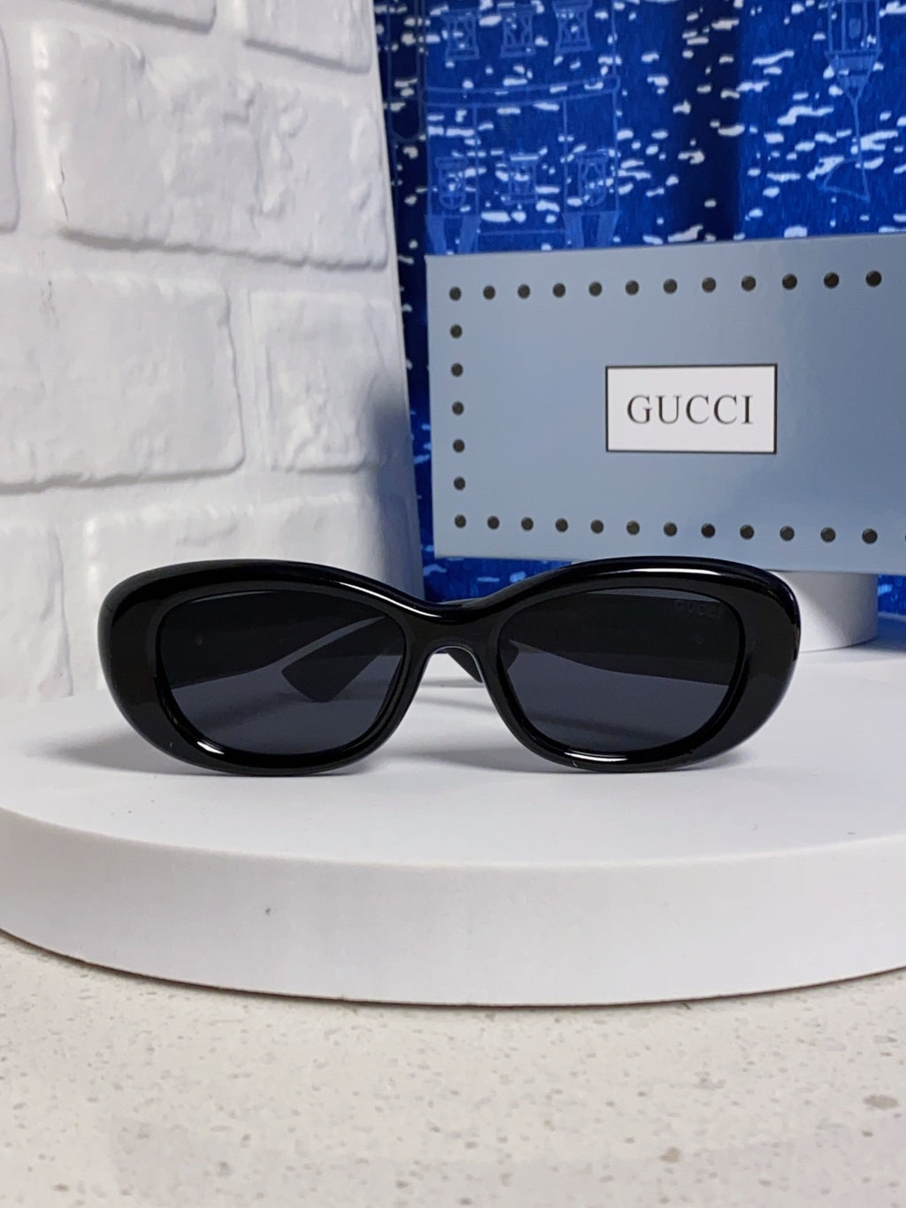 Gucci Oval Gold Lens Sunglasses for Men & Women - 357952 - detail image 2