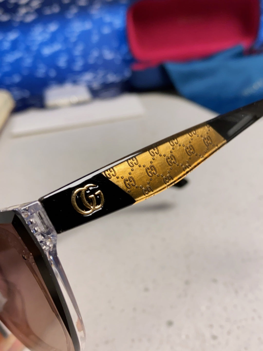 Gucci Cat-Eye Silver Lens Sunglasses for Men & Women - 357953 - detail image 7