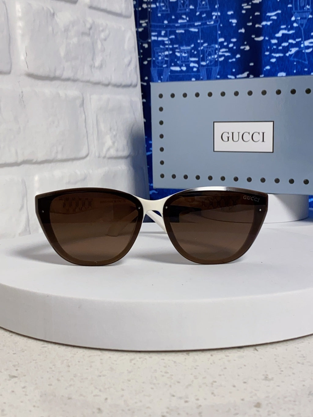 Gucci Cat-Eye Brown Lens Sunglasses for Men & Women - 357956 - detail image 2