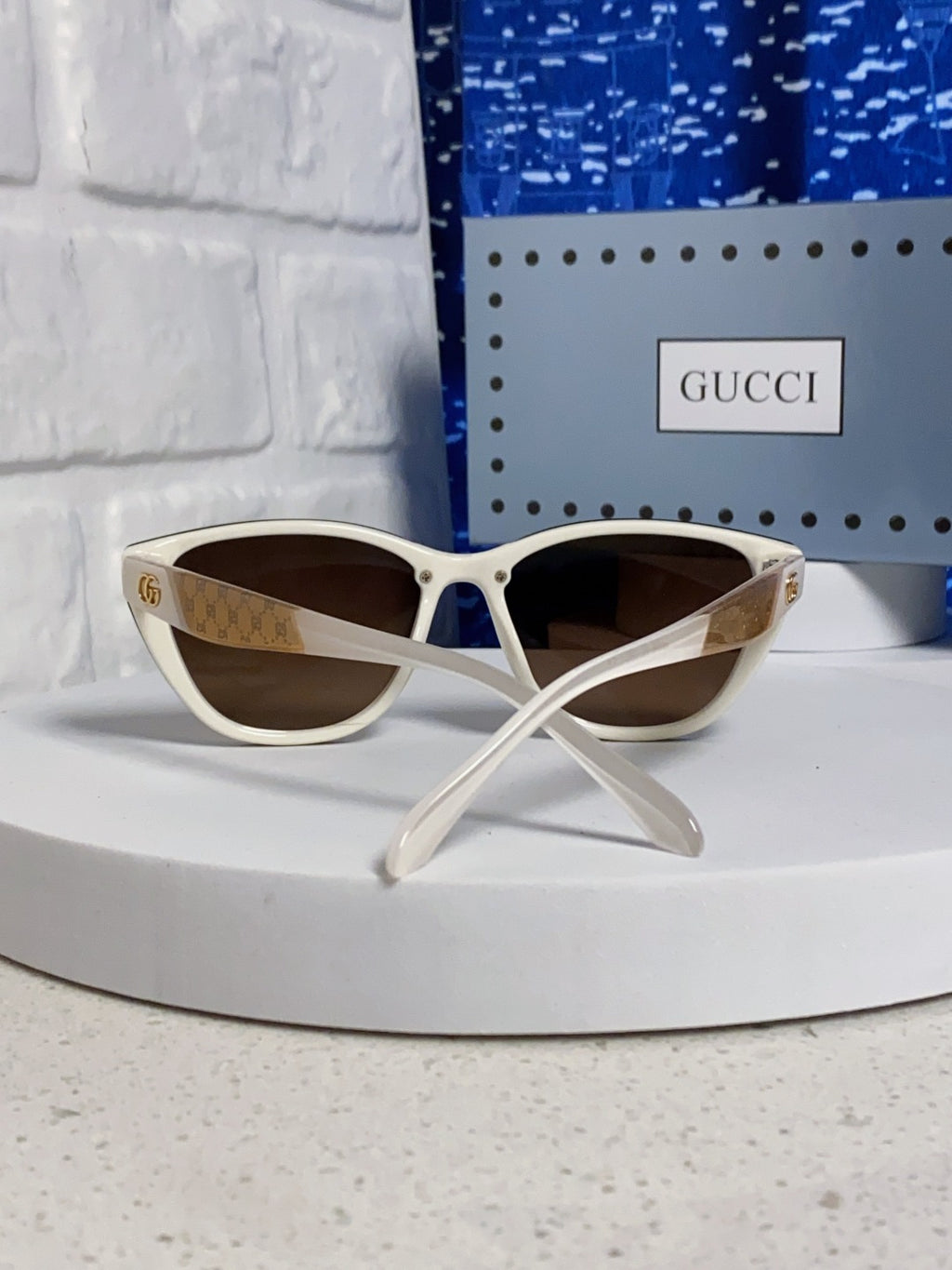 Gucci Cat-Eye Brown Lens Sunglasses for Men & Women - 357956 - detail image 3