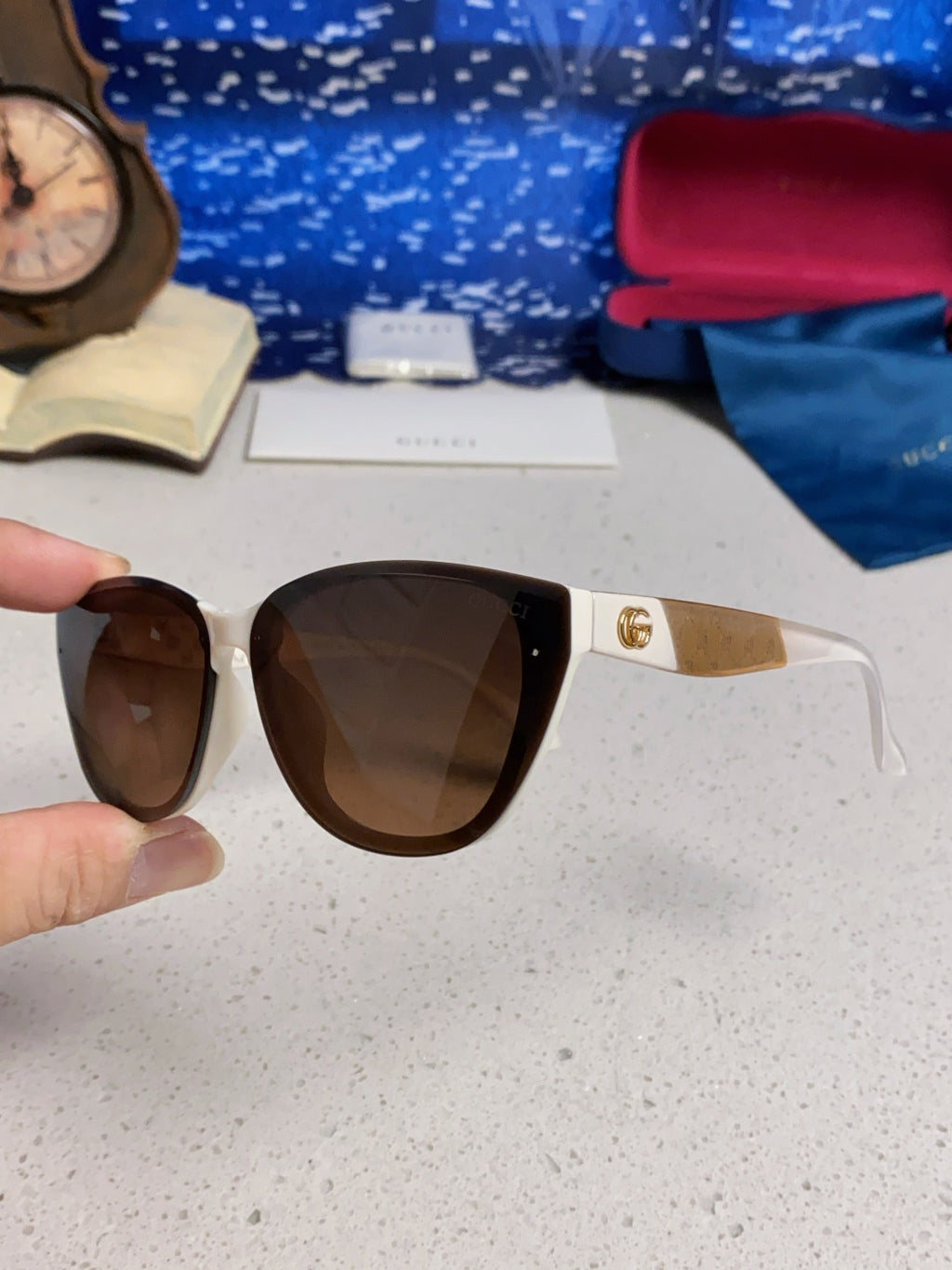 Gucci Cat-Eye Brown Lens Sunglasses for Men & Women - 357956 - detail image 6