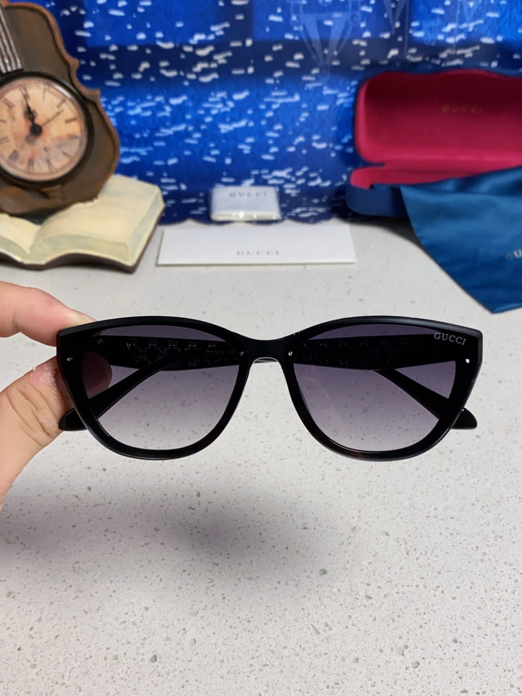 Gucci Cat-Eye Silver Lens Sunglasses for Men & Women - detail image 4