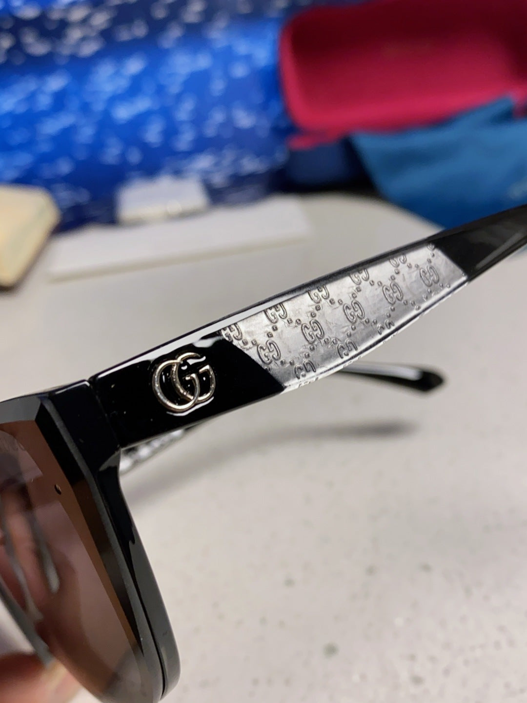 Gucci Cat-Eye Black Lens Sunglasses for Men & Women - 357958 - detail image 7