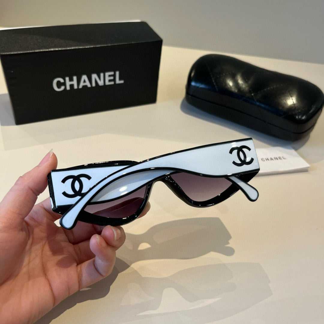 Chanel Fashion Gold Lens Sunglasses for Men & Women - 486670 - detail image 6