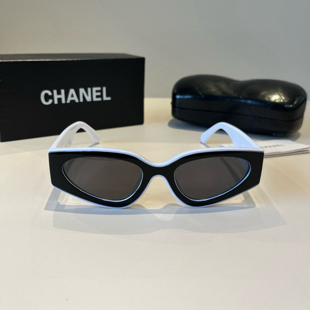 Chanel Fashion Black Lens Sunglasses for Men & Women - 486671 - detail image 2