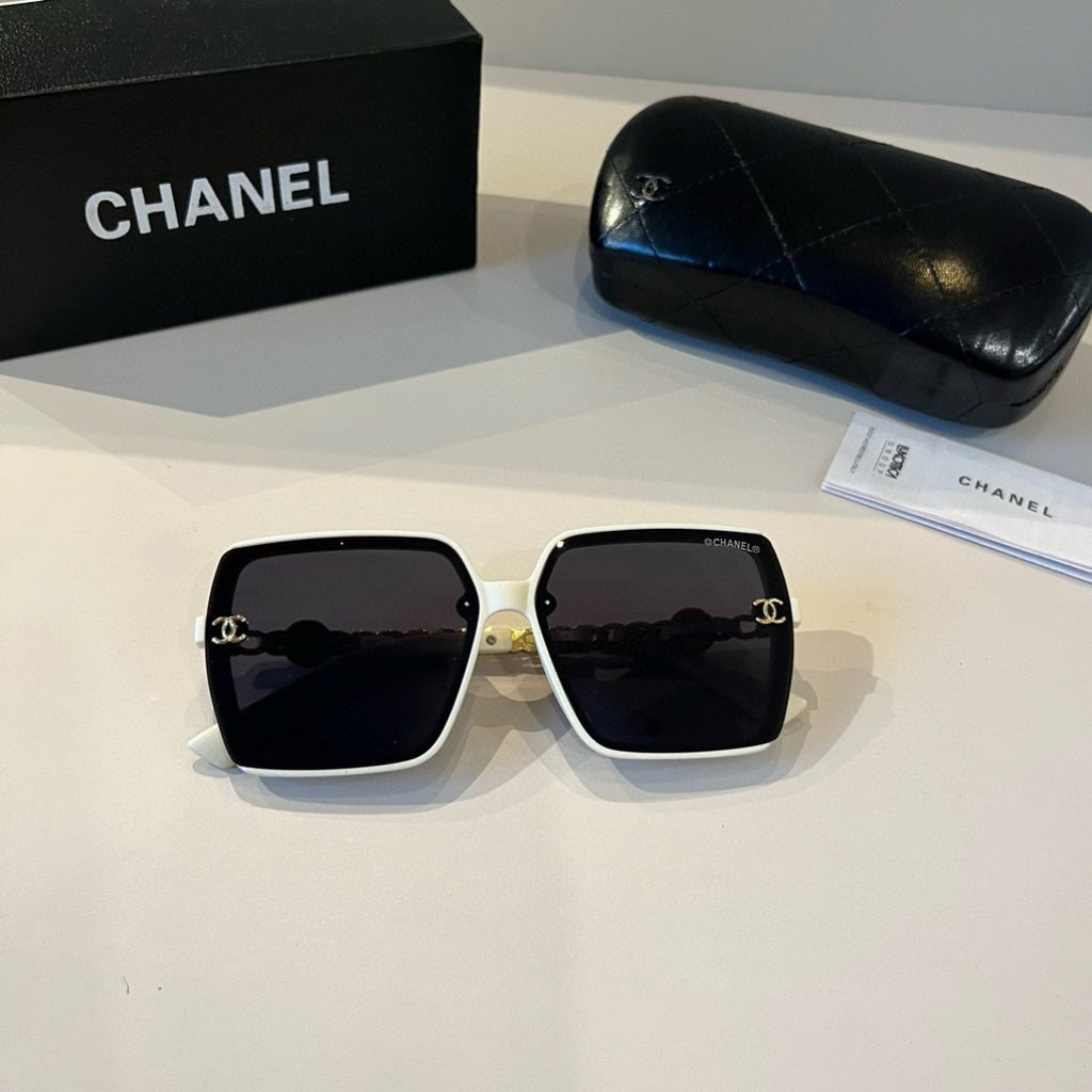 Chanel Oversized Black Lens Sunglasses for Men & Women - 382242 - detail image 11