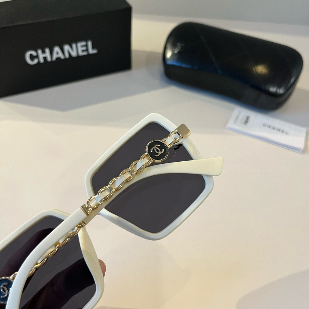 Chanel Oversized Black Lens Sunglasses for Men & Women - 382242 - detail image 8