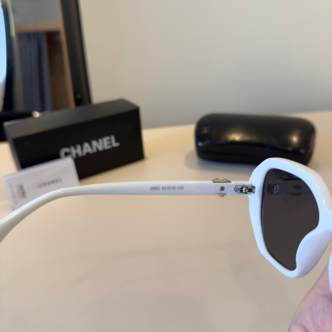 Chanel Fashion Silver Lens Sunglasses for Men & Women - 158293 - detail image 5
