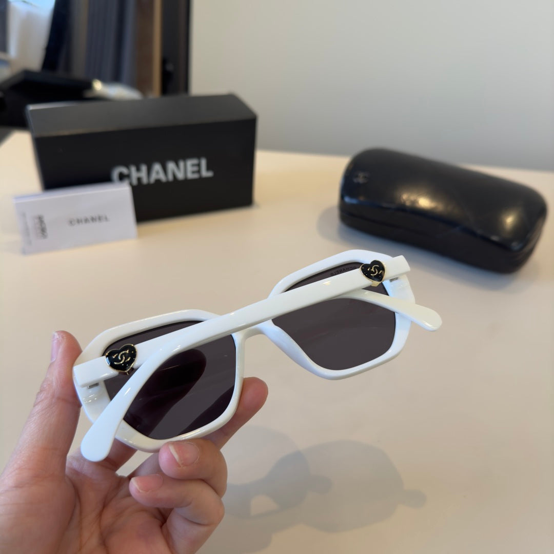 Chanel Fashion Silver Lens Sunglasses for Men & Women - 158293 - detail image 7