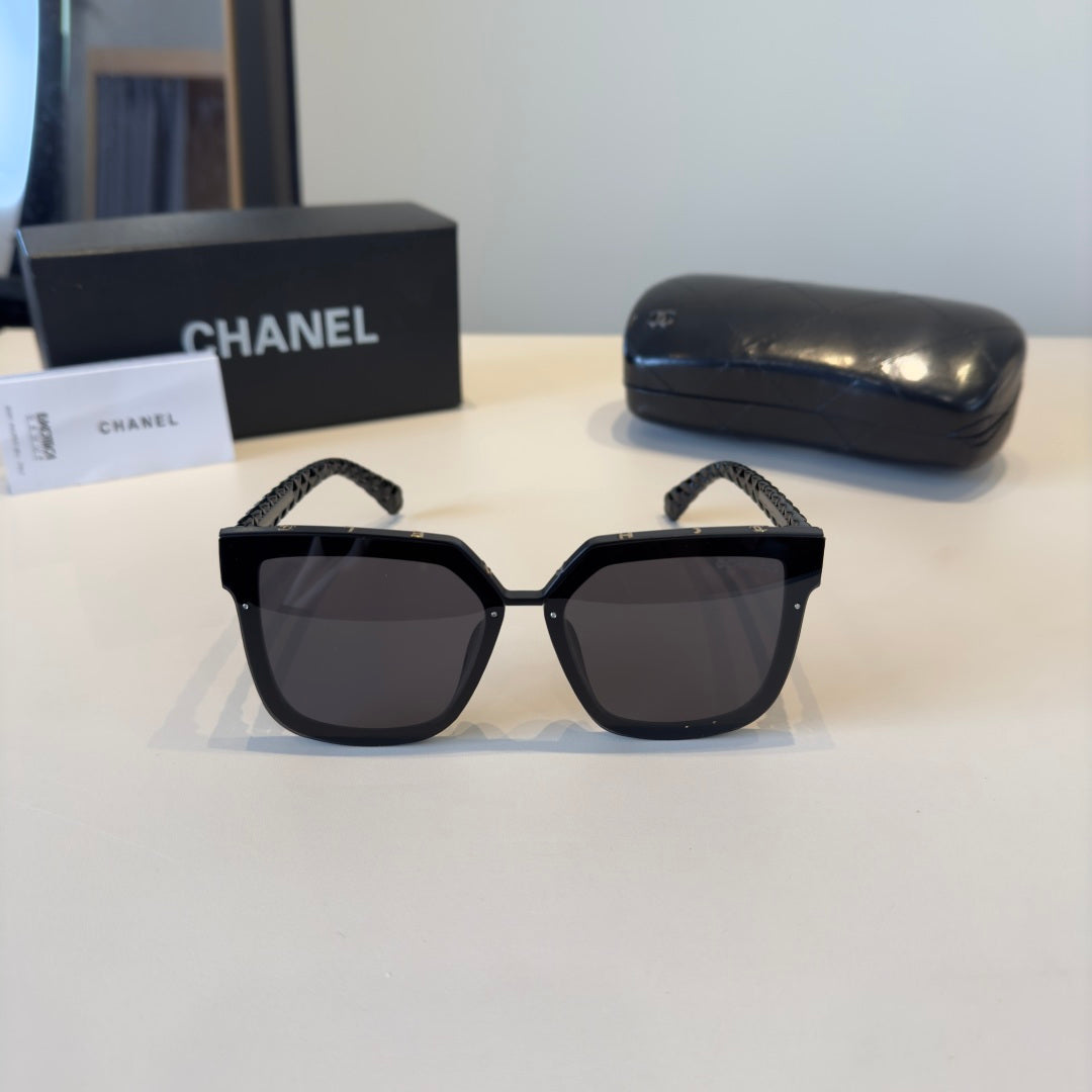 Chanel Fashion Silver Lens Sunglasses for Men & Women - 158296 - detail image 2