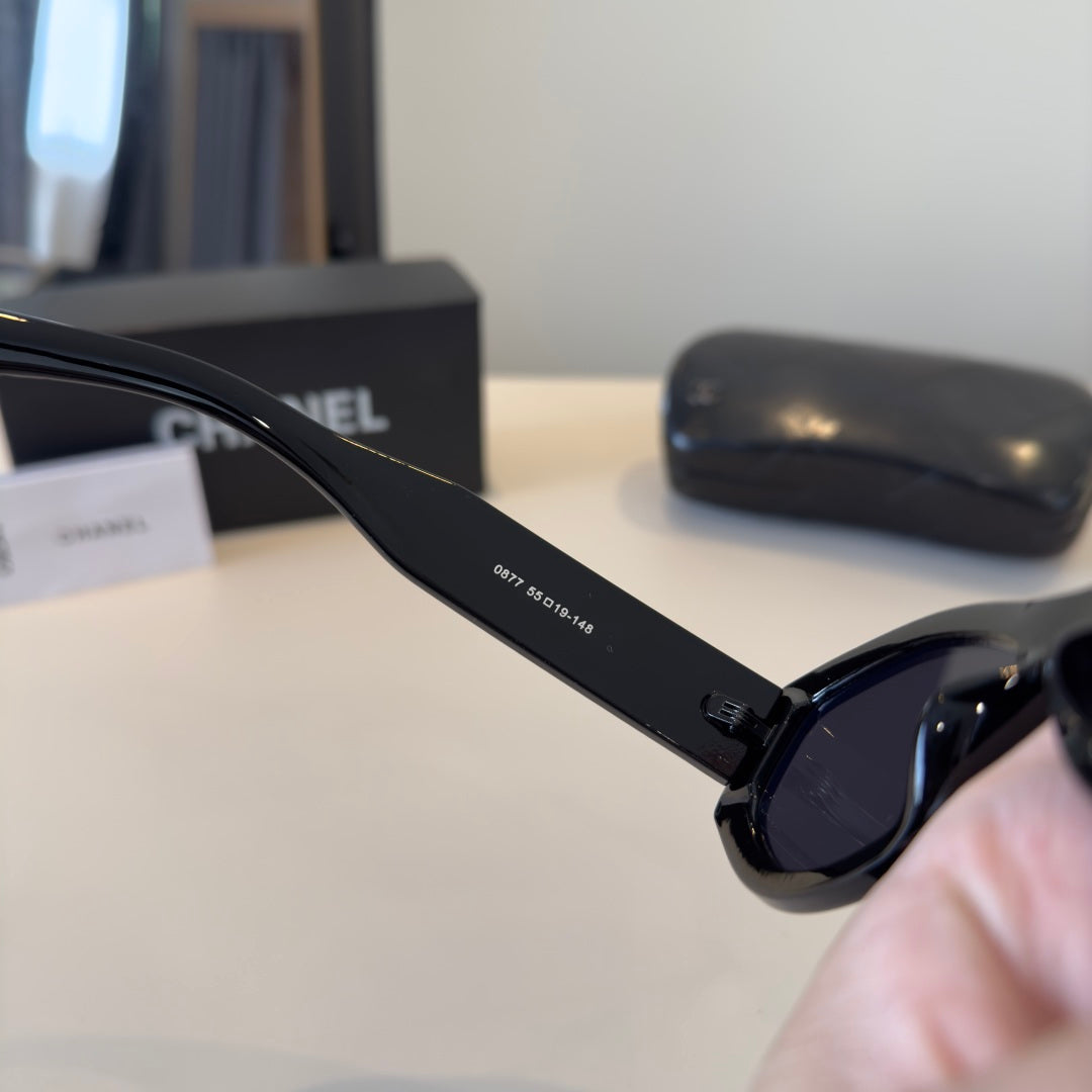 Chanel Oversized Silver Lens Sunglasses for Men & Women - 158299 - detail image 6