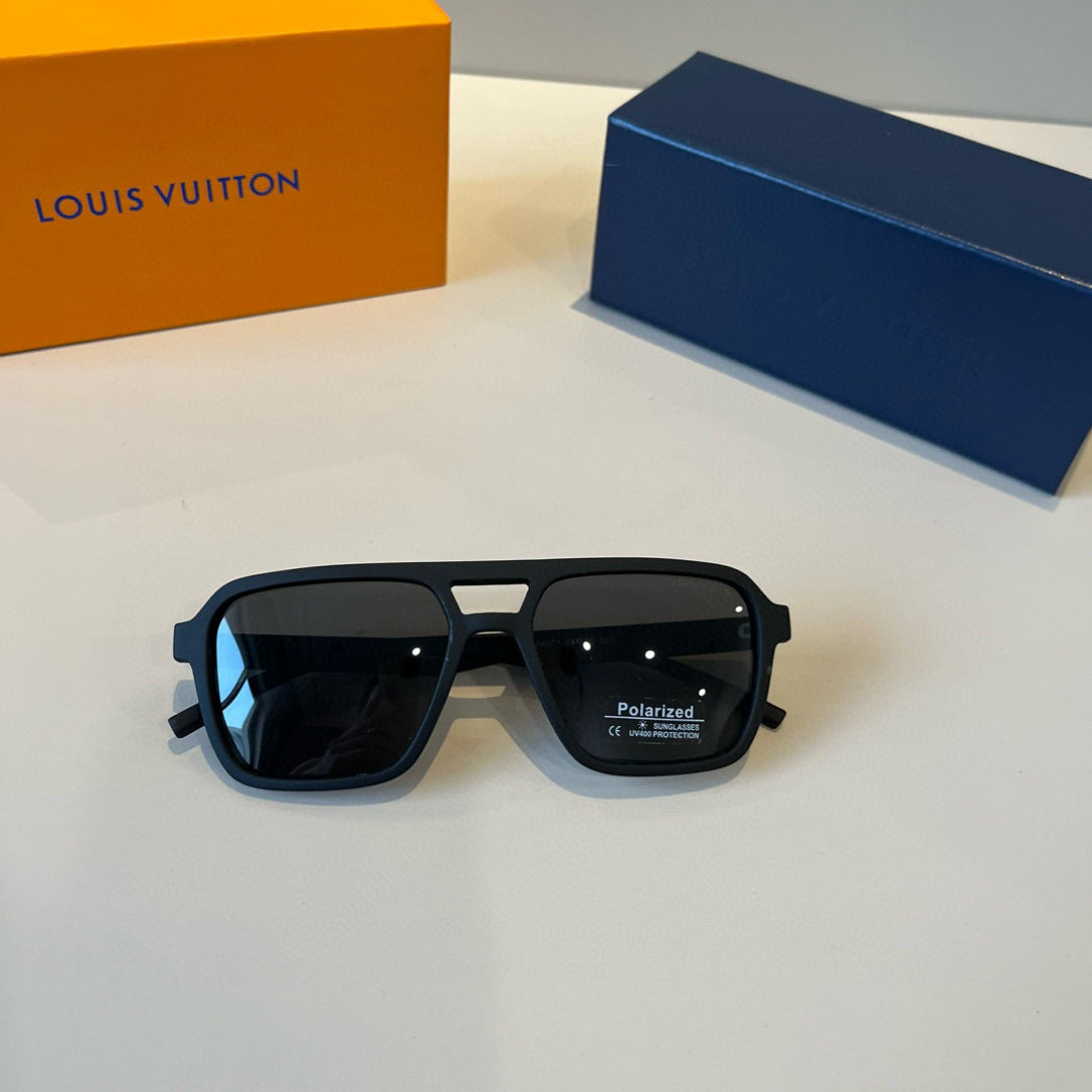 Louis Vuitton Fashion Black Lens Sunglasses for Men & Women - 997398 - detail image 5