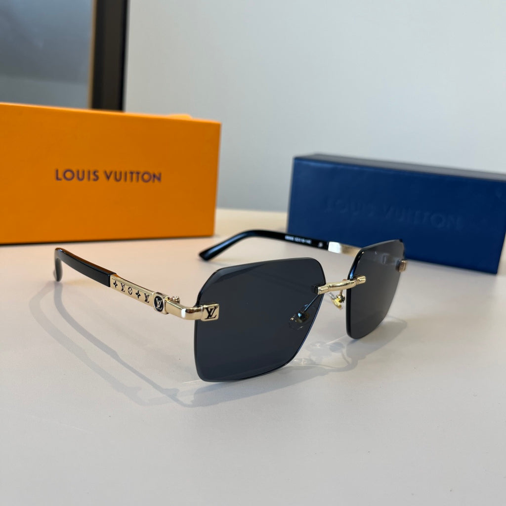 Louis Vuitton Fashion Blue Lens Sunglasses for Men & Women - 997404