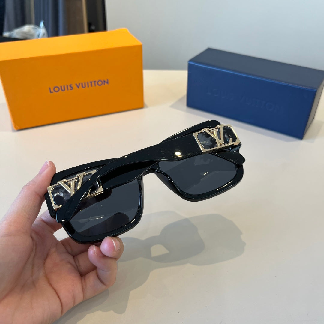 Louis Vuitton Fashion Silver Lens Sunglasses for Men & Women - 997408 - detail image 8