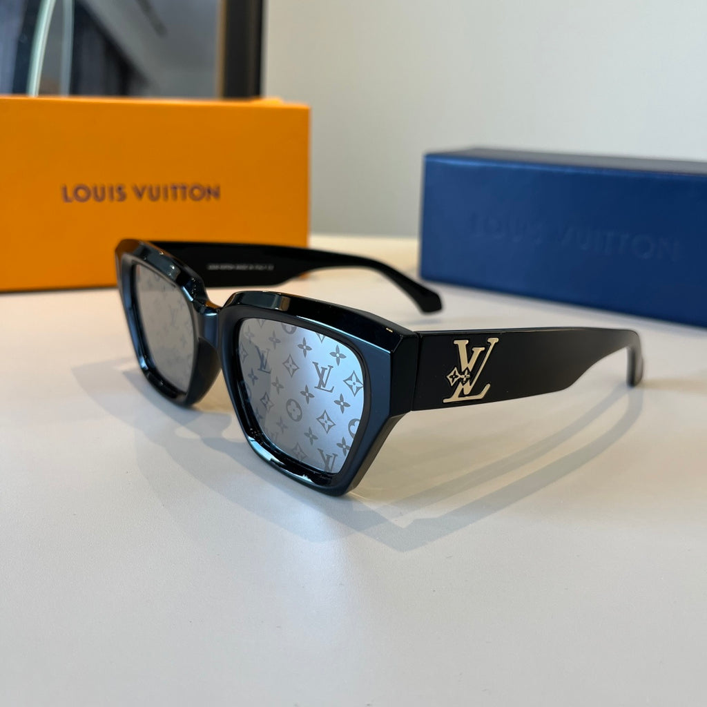 Louis Vuitton Metal Aviator Silver Lens Sunglasses for Men & Women - 357671 - detail image 3