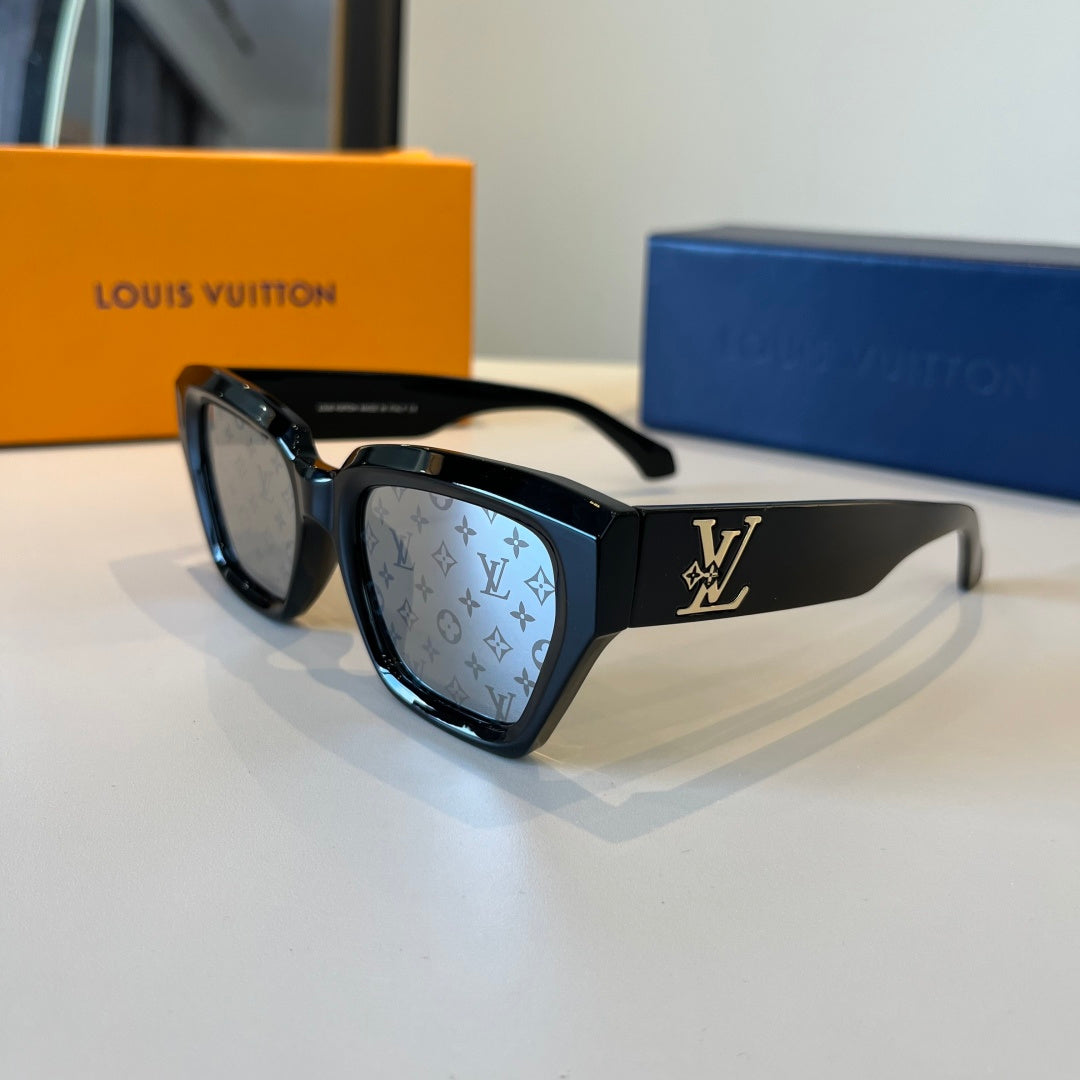 Louis Vuitton Metal Aviator Silver Lens Sunglasses for Men & Women - 357671 - detail image 3