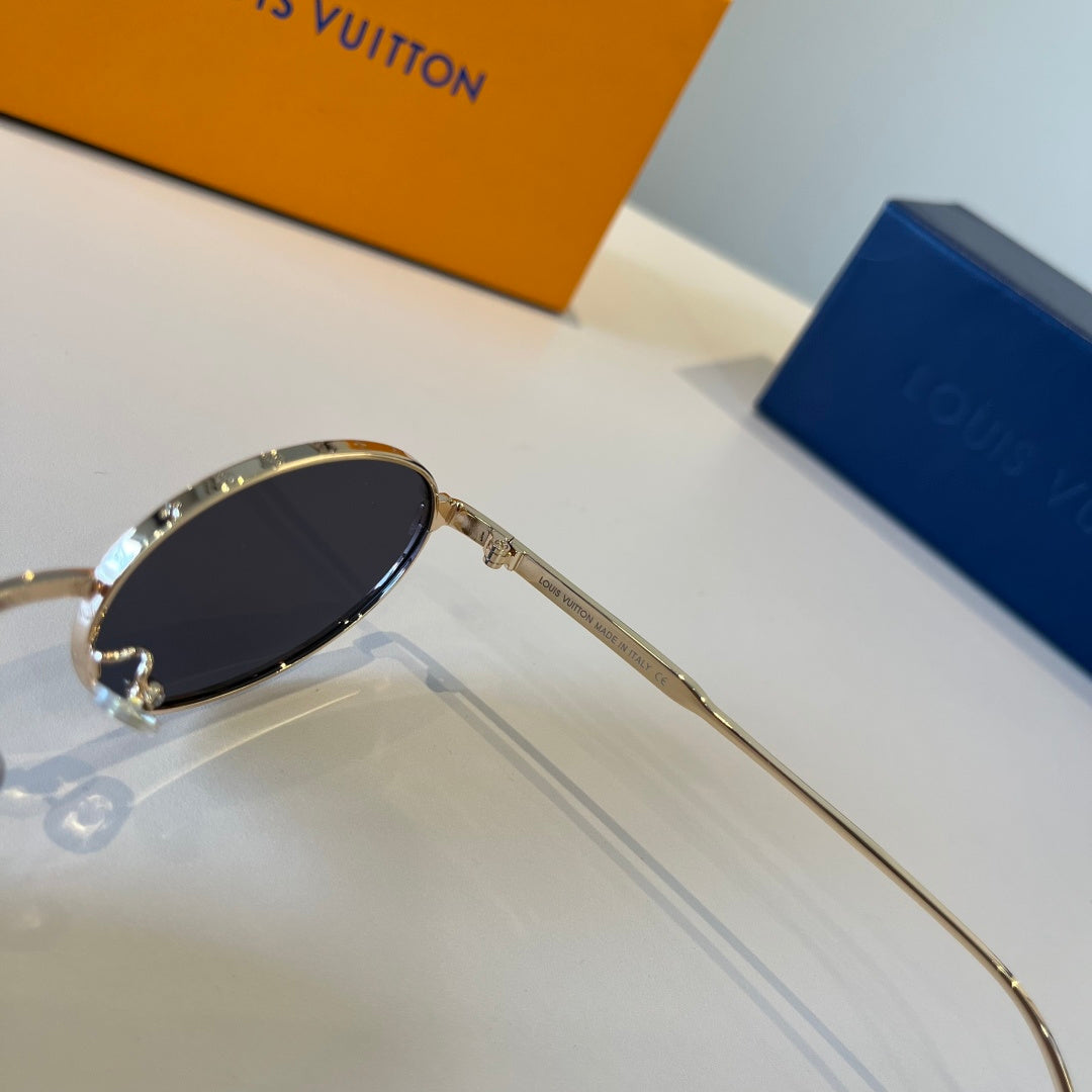 Louis Vuitton Metal Fashion Silver Lens Sunglasses for Men & Women - 486158 - detail image 4