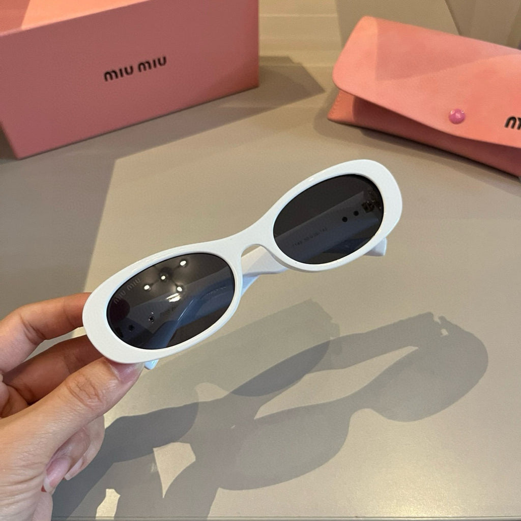 Miu Miu Cat-Eye Gold Lens Sunglasses for Men & Women - 432679 - detail image 5