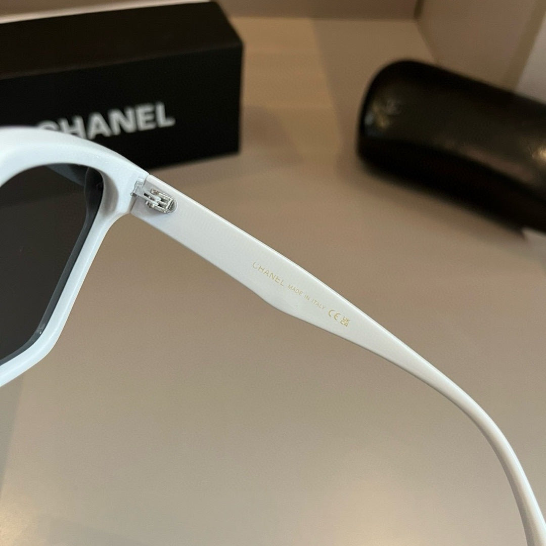 Chanel Fashion Silver Lens Sunglasses for Men & Women - 358019 - detail image 7
