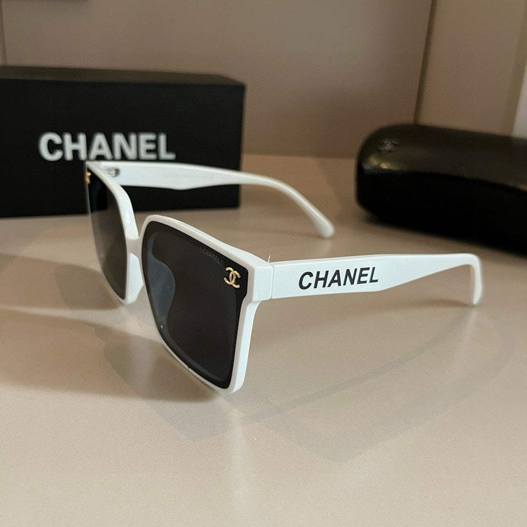 Chanel Fashion Silver Lens Sunglasses for Men & Women - 358019 - detail image 2