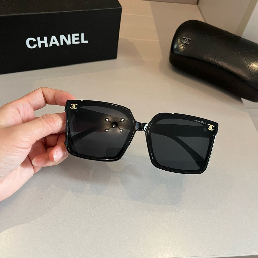 Chanel Fashion Silver Lens Sunglasses for Men & Women - 358020 - detail image 4