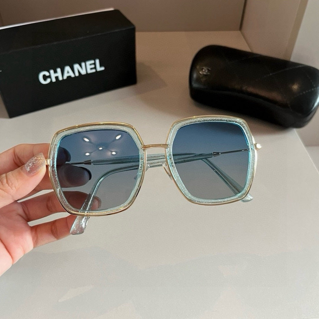Chanel Oversized Silver Lens Sunglasses for Men & Women - 415272 - detail image 5