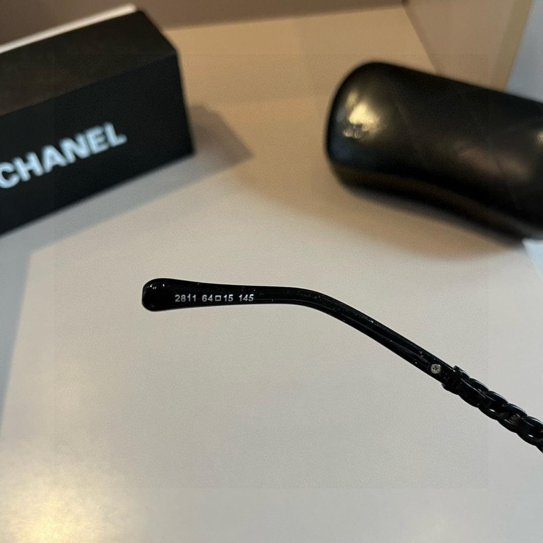 Chanel Oversized Silver Lens Sunglasses for Men & Women - 997779 - detail image 8