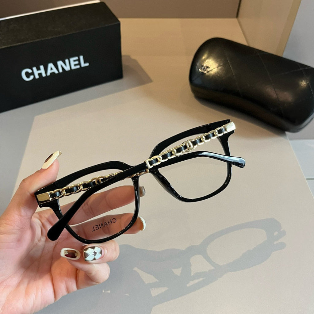 Chanel Oversized Silver Lens Sunglasses for Men & Women - 997781 - detail image 7