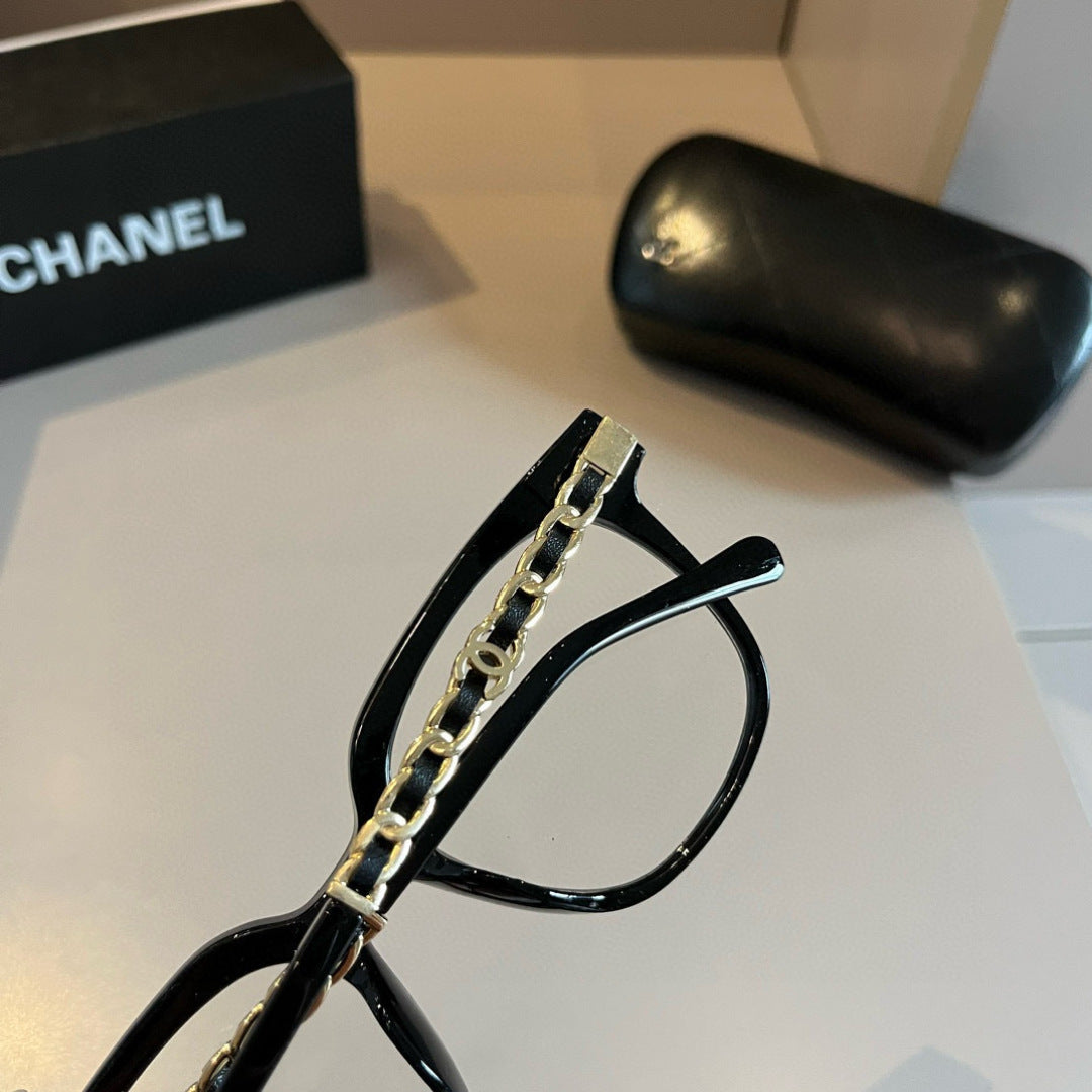 Chanel Oversized Silver Lens Sunglasses for Men & Women - 997781 - detail image 8