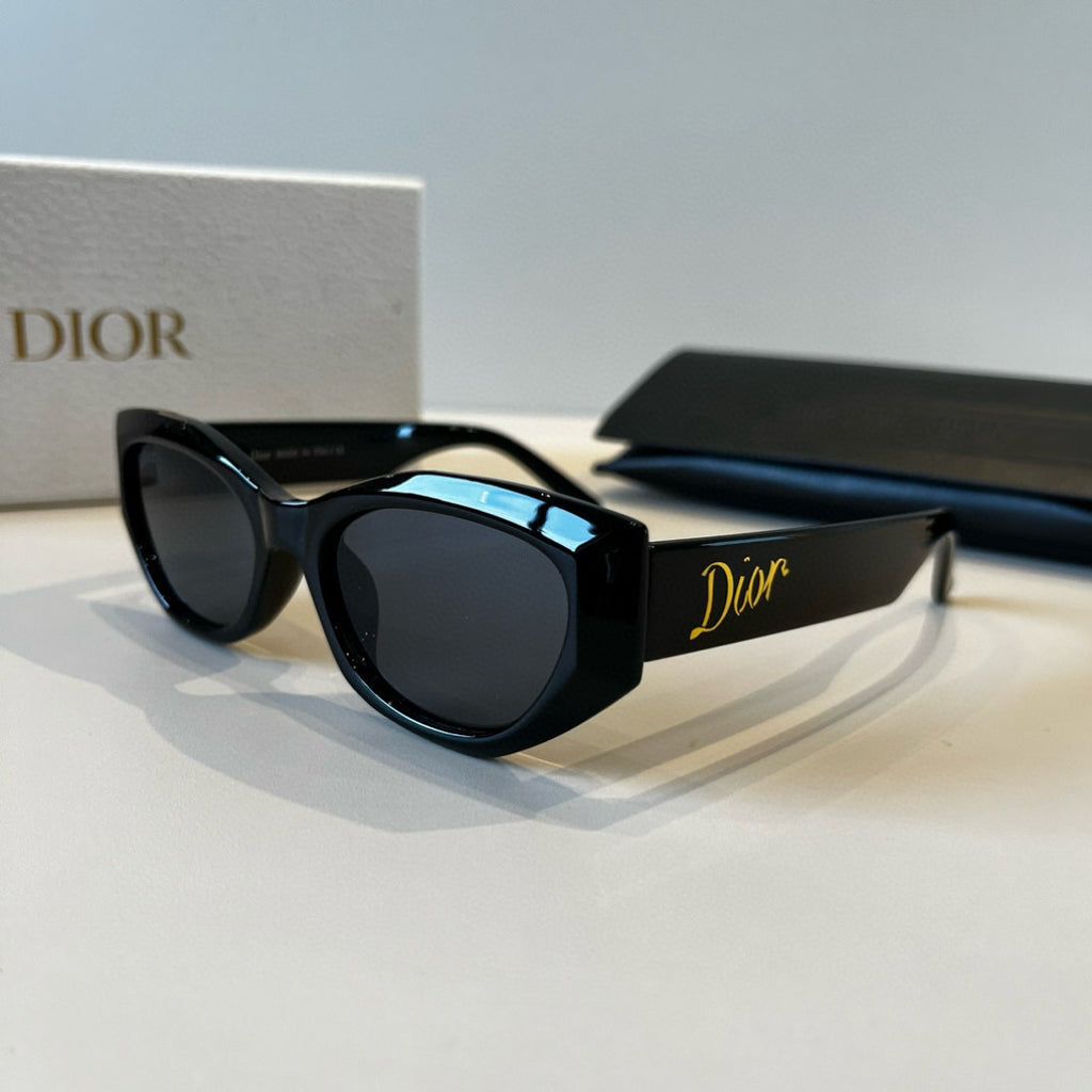 Dior Fashion Black Lens Sunglasses for Men & Women - 358216 - detail image 3