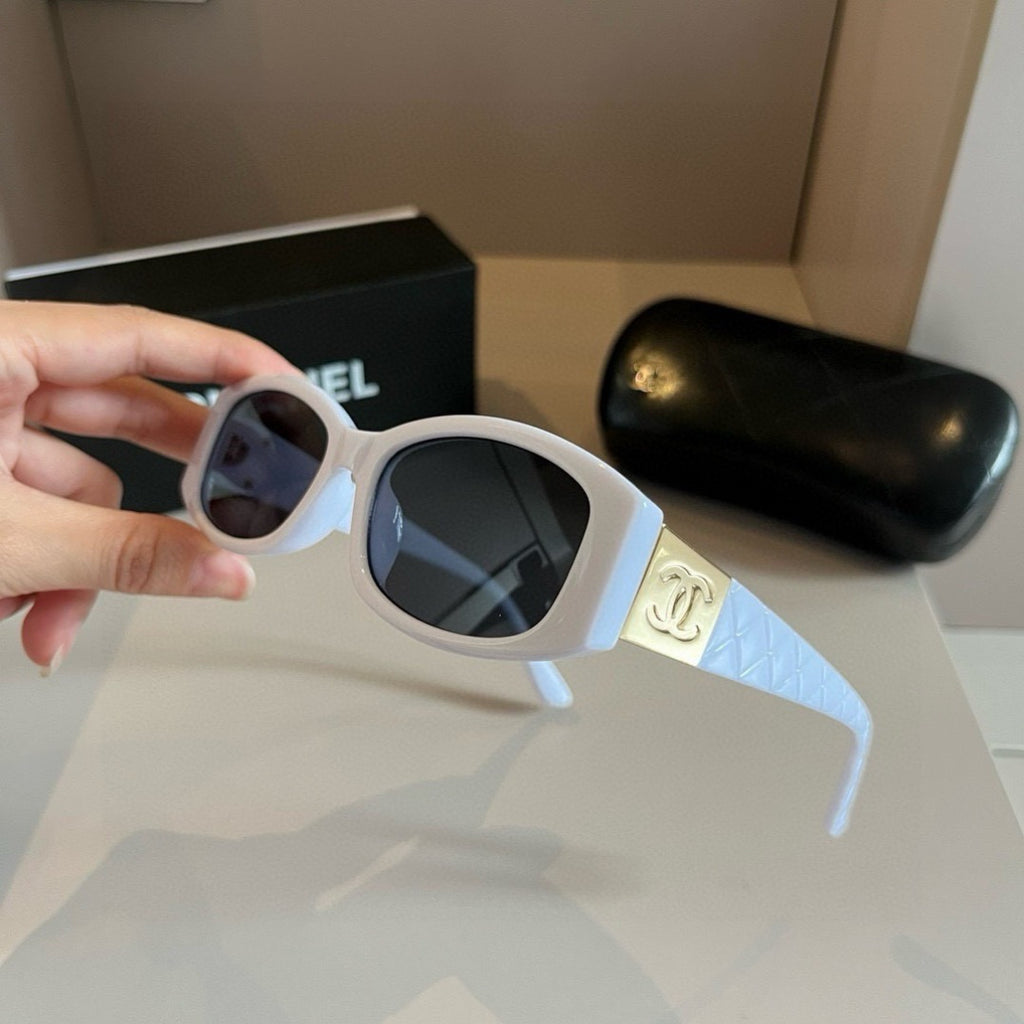 Chanel Fashion Silver Lens Sunglasses for Men & Women - 997783 - detail image 3