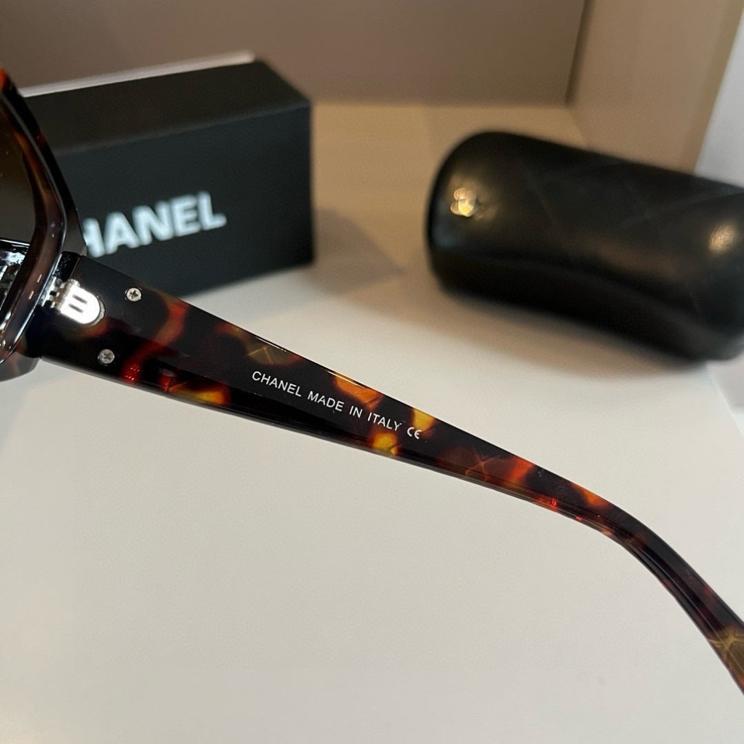Chanel Fashion Brown Lens Sunglasses for Men & Women - 486572 - detail image 6