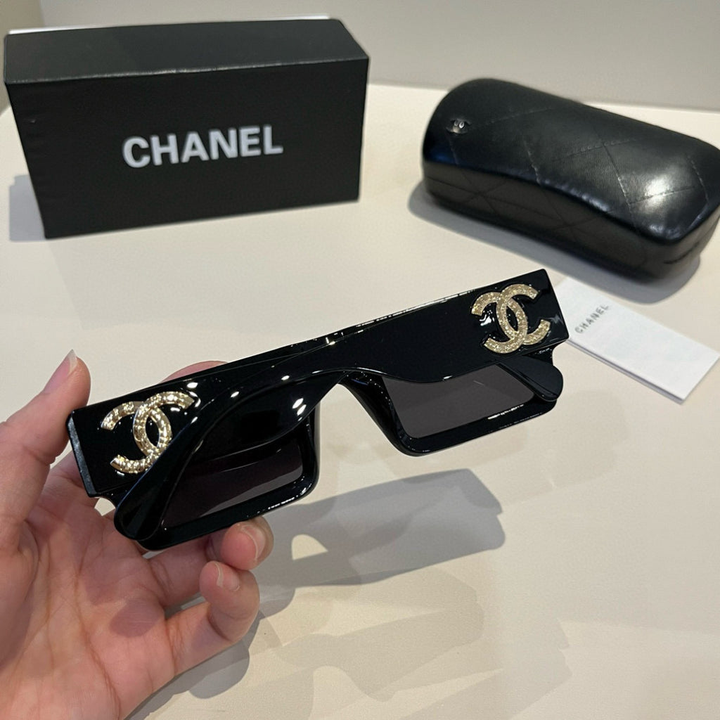 Chanel Fashion Black Lens Sunglasses for Men & Women - 415274 - detail image 7