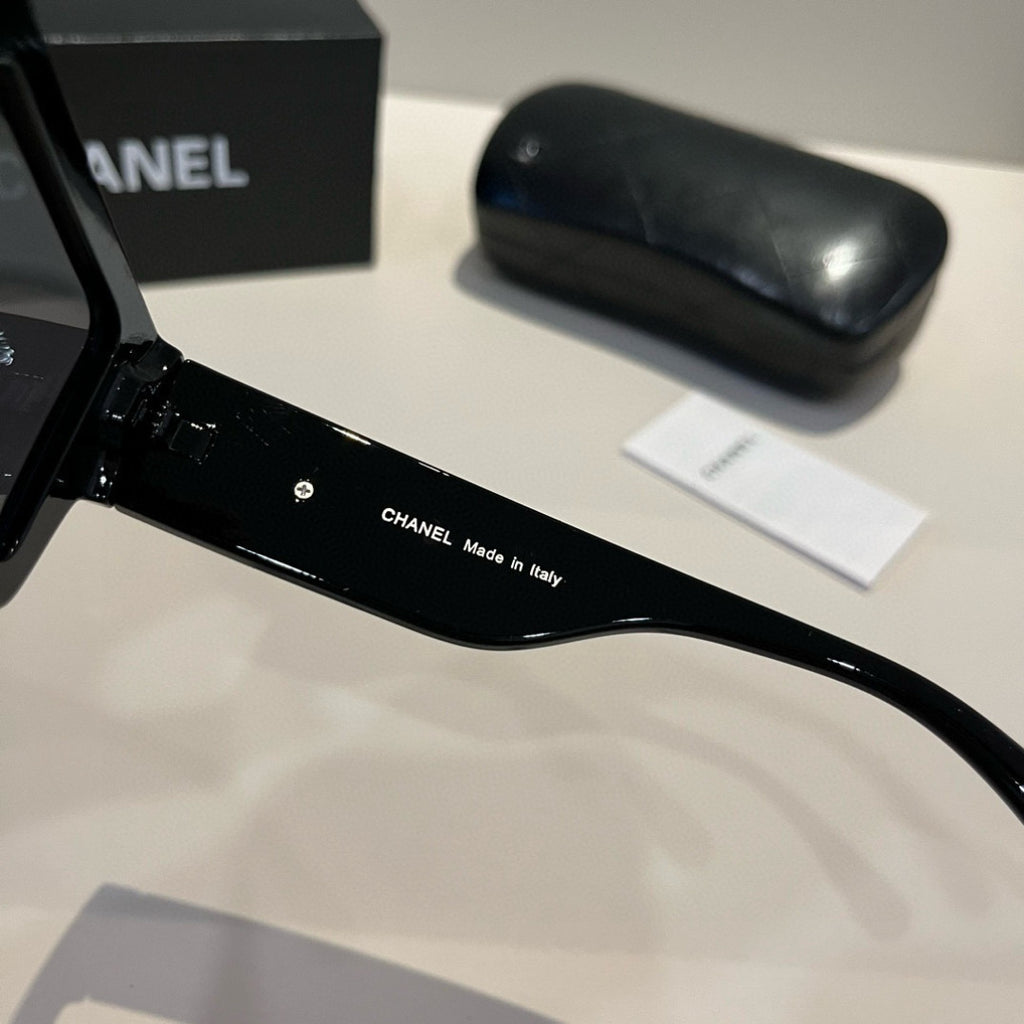 Chanel Fashion Black Lens Sunglasses for Men & Women - 415274 - detail image 5