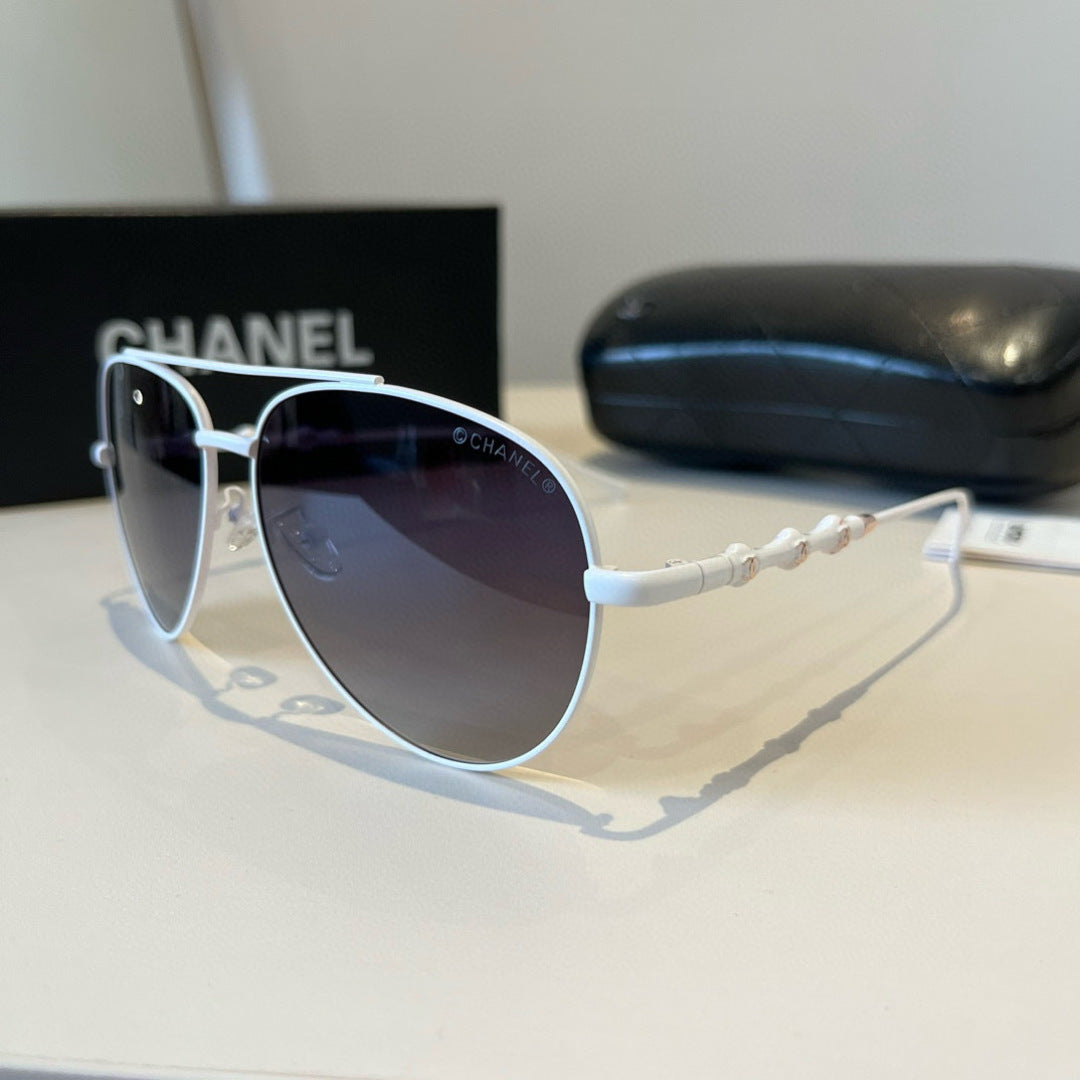 Chanel Fashion Silver Lens Sunglasses for Men & Women - 415276 - detail image 3
