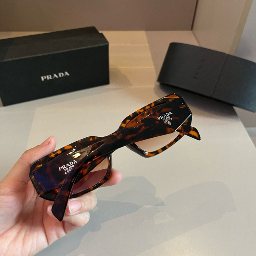 Prada SPR17WF Fashion Brown Lens Sunglasses for Men & Women - 398951 - detail image 6