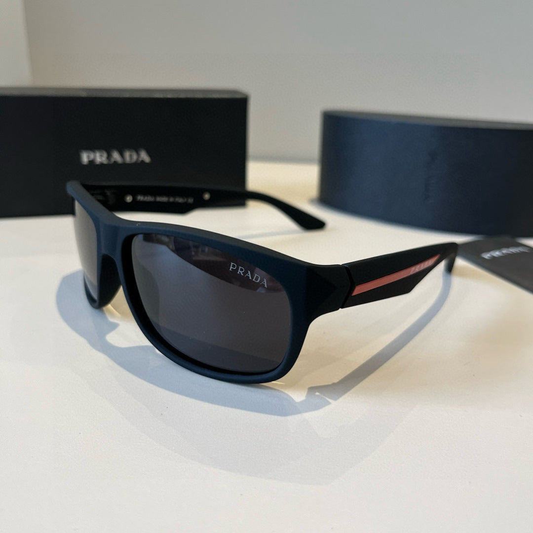 Prada Fashion Black Lens Sunglasses for Men & Women - 398958 - detail image 3