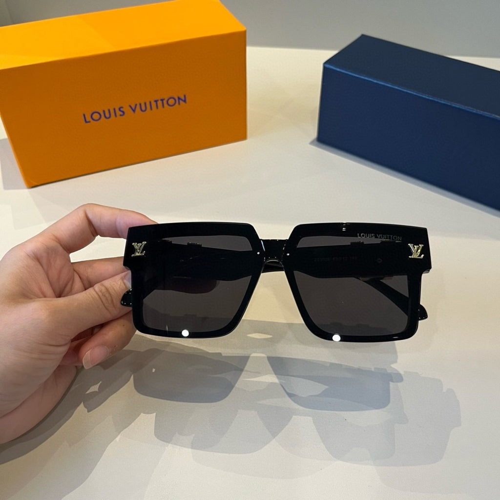 Louis Vuitton Fashion Black Lens Sunglasses for Men & Women - 357605 - detail image 6
