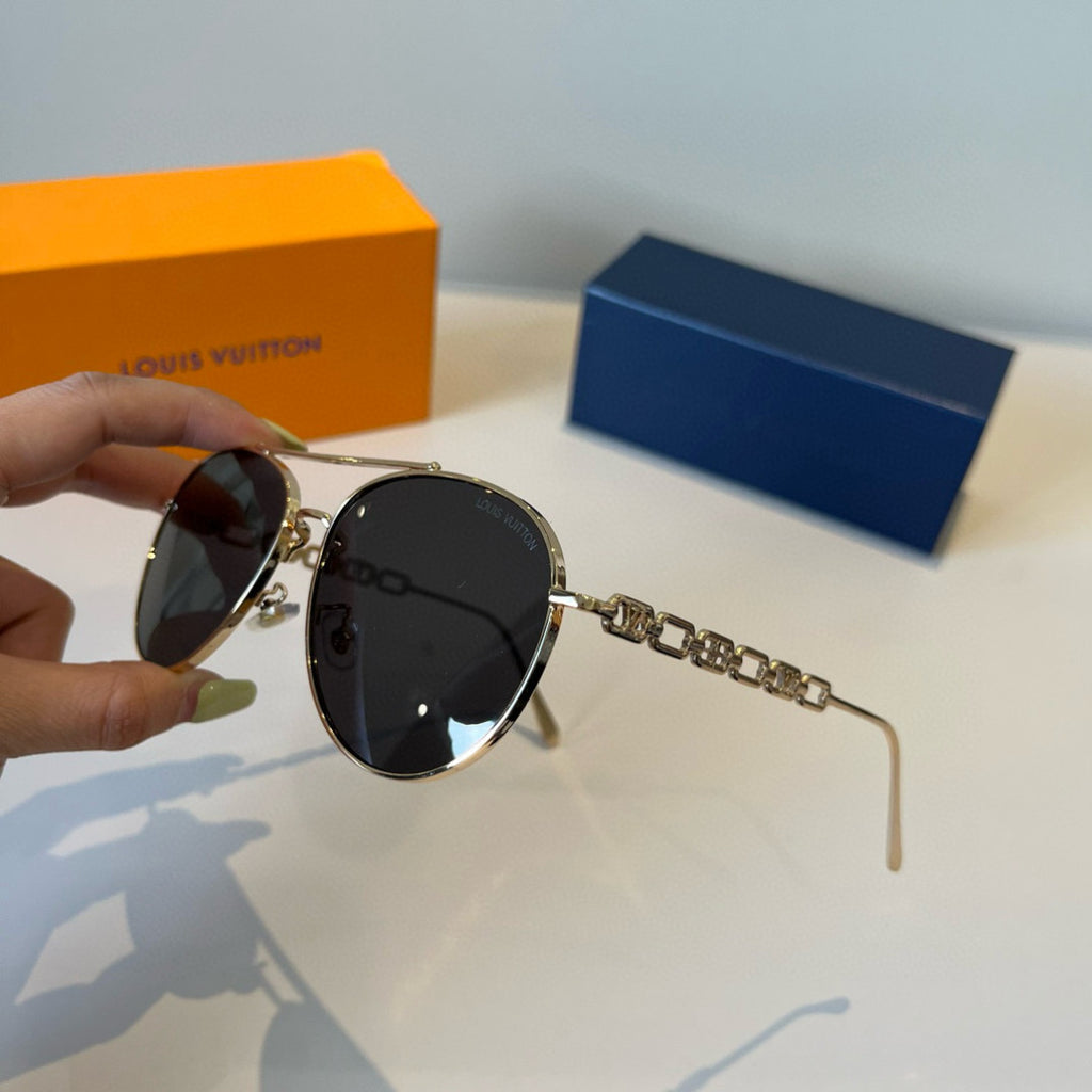 Louis Vuitton Metal Aviator Gold Lens Sunglasses for Men & Women - 997423 - detail image 4