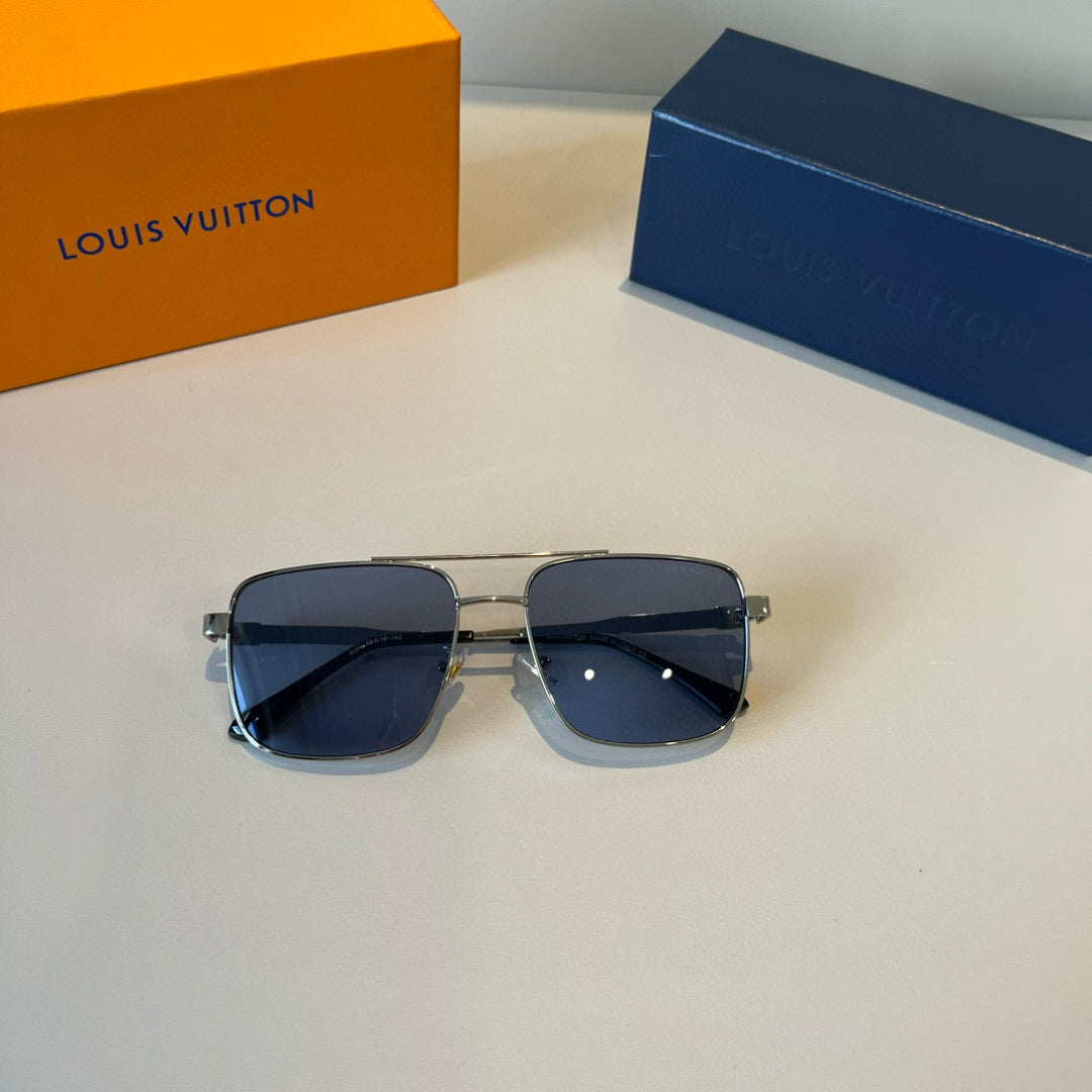 Louis Vuitton Metal Aviator Blue Lens Sunglasses for Men & Women - 997427 - detail image 4