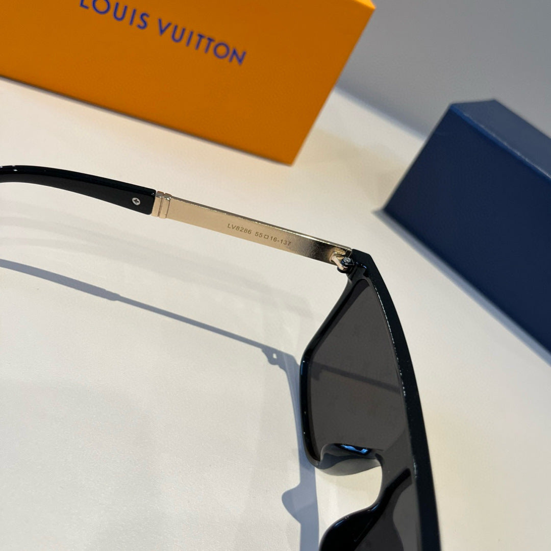 Louis Vuitton Metal Aviator Black Lens Sunglasses for Men & Women - 997428 - detail image 9