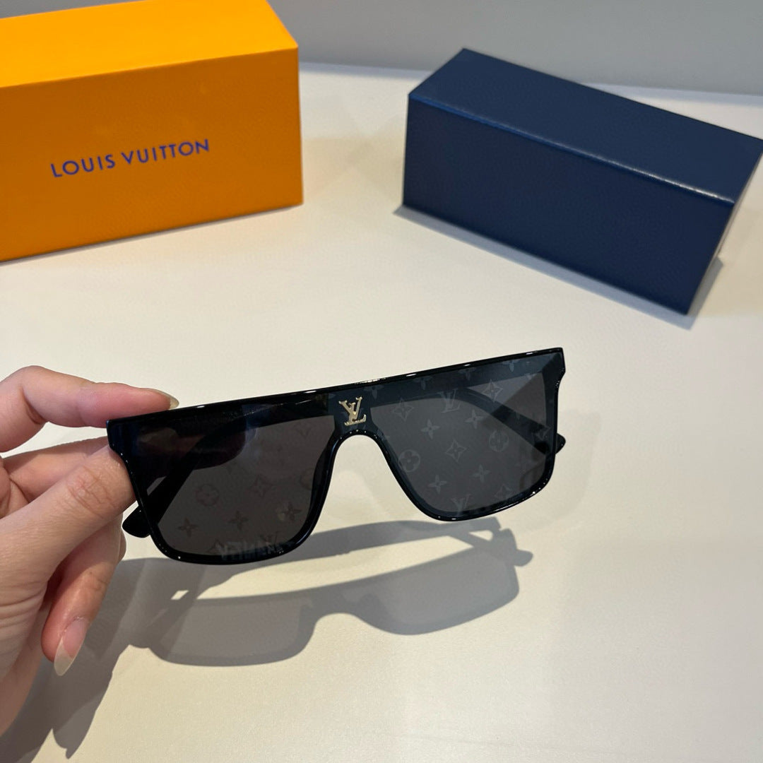 Louis Vuitton Metal Aviator Black Lens Sunglasses for Men & Women - 997428 - detail image 7