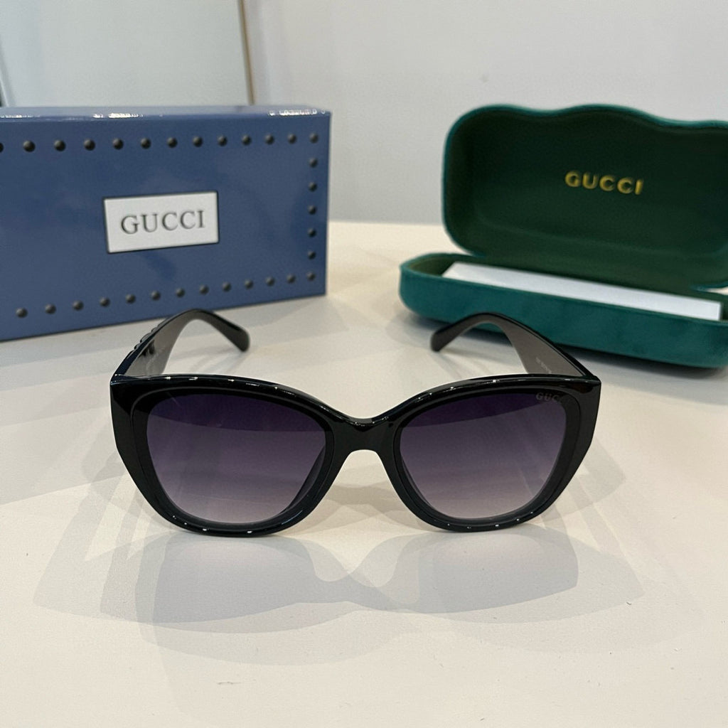 Gucci Fashion Black Lens Sunglasses for Men & Women - 997593 - detail image 2