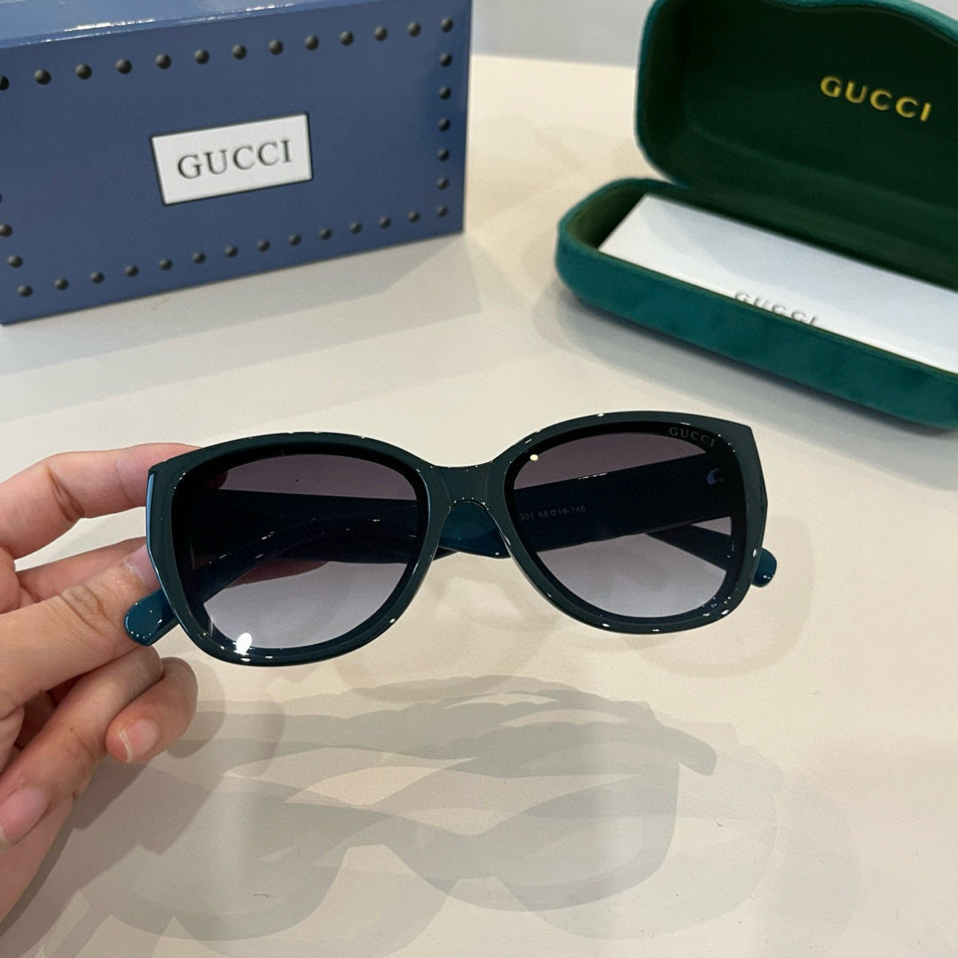 Gucci Fashion Black Lens Sunglasses for Men & Women - 997592 - detail image 3
