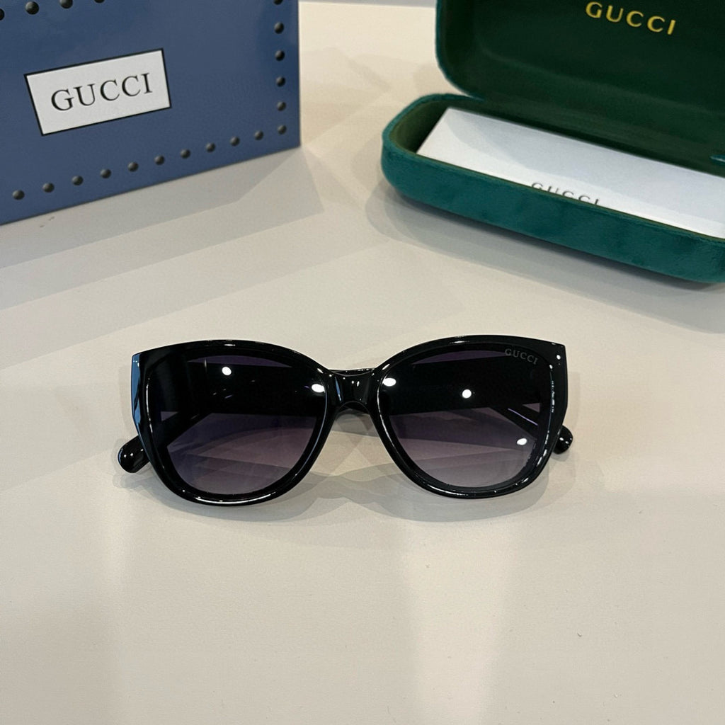 Gucci Fashion Black Lens Sunglasses for Men & Women - 997593 - detail image 4
